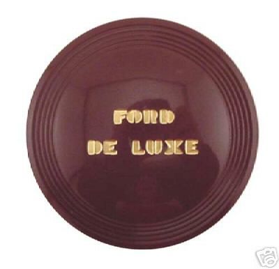 1940 FORD DELUXE CAR RED BROWN HORN BUTTON  