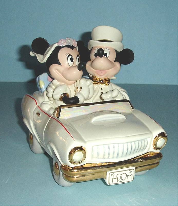 Mickey Minnies Dream Honeymoon Car Lenox Disney New in Box  