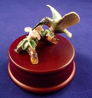 Northern Rose Music Box   Hummingbird Miniature  